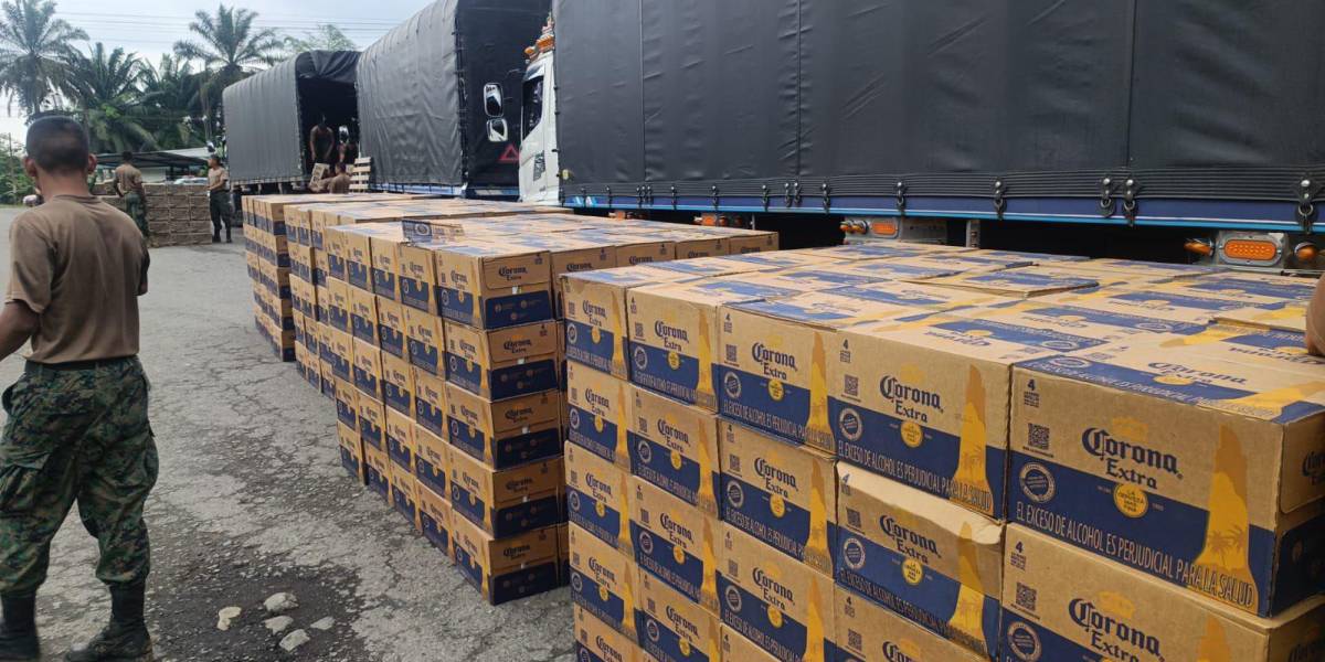 Más de mil cajas de cerveza fueron incautadas por la Aduana en Santo Domingo tras operativo