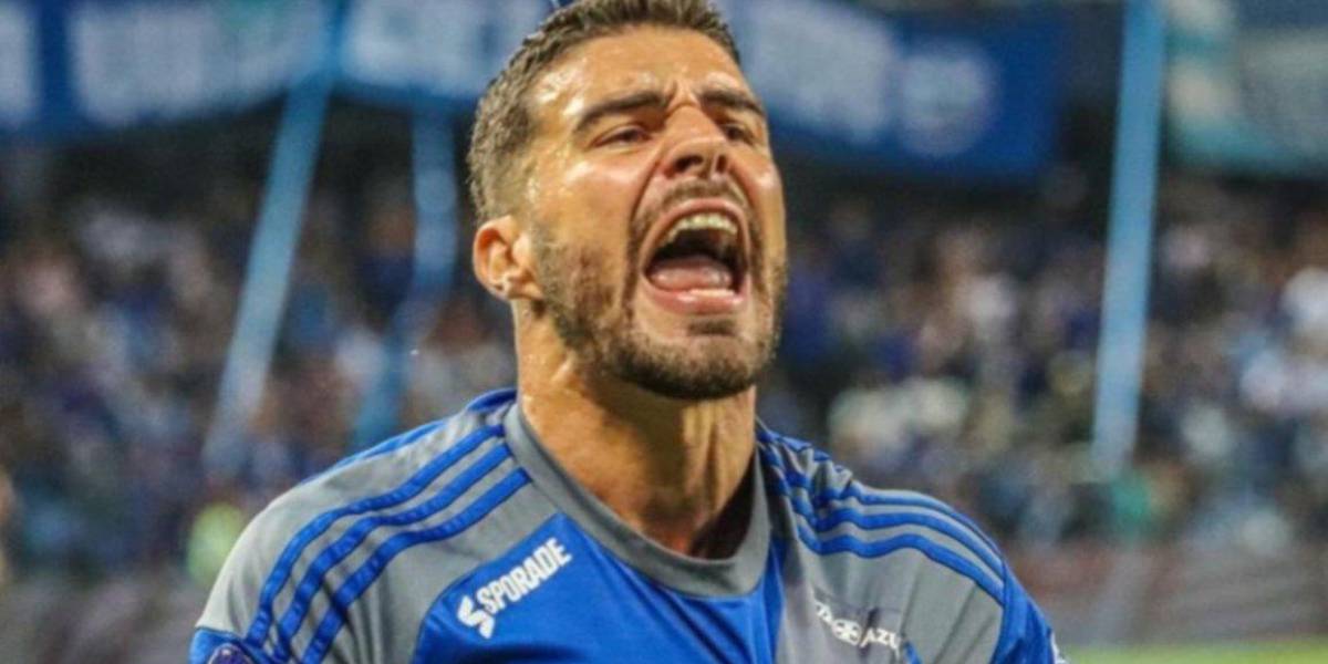 Alexander González: Se habla de Emelec como un grande, pero si sigue así, terminará en segunda división”