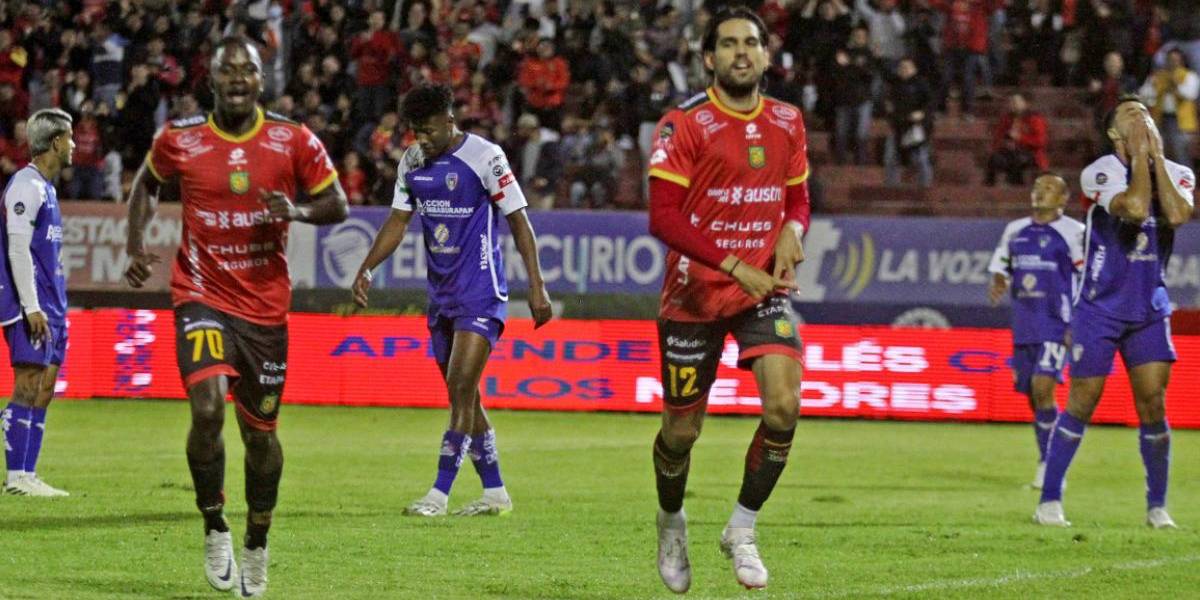 Deportivo Cuenca sella agónica victoria y prácticamente salva la categoría