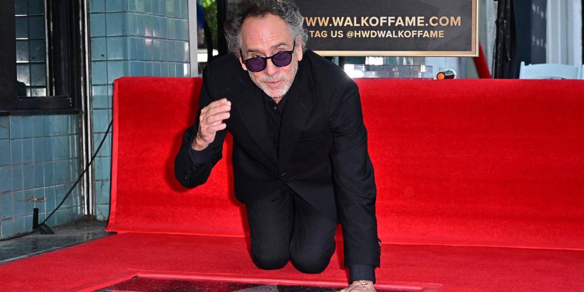 Tim Burton recibe su estrella en el Paseo de la Fama en Hollywood: así fue el discurso de Winona Ryder al cineasta