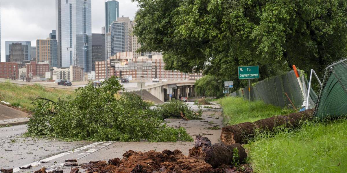 Fuertes tormentas causan, al menos, 11 muertos en Texas, EE.UU.