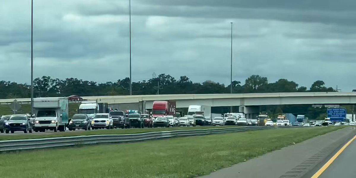 Huracán Milton agrava la crisis en Florida: evacuaciones masivas y carreteras colapsadas