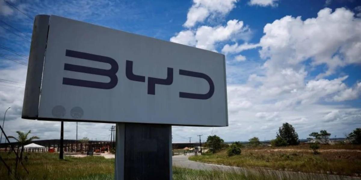 Brasil investiga a fabricante chino de autos BYD por esclavitud moderna