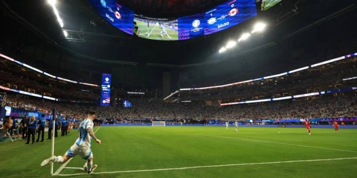 El estado de los terrenos de juego, un dolor de cabeza en la Copa América