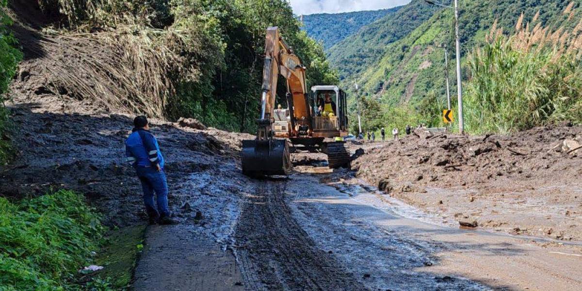 La red vial estatal Baños - Puyo se declara en emergencia por el desastre natural