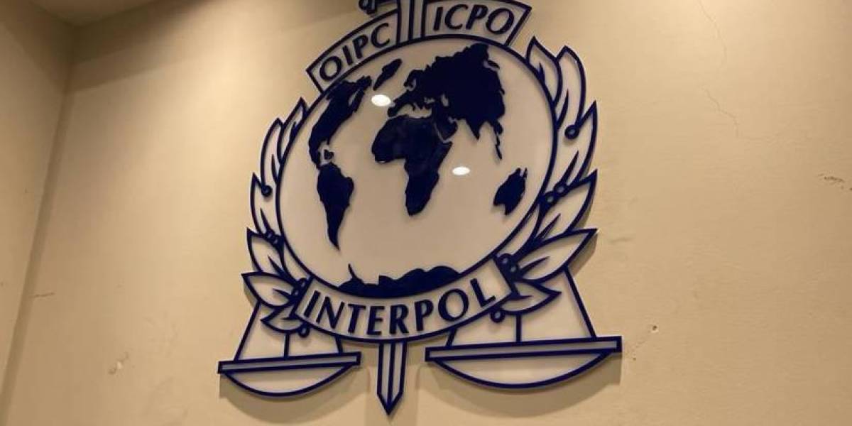 Ecuatoriano procesado por femicidio, registrado en Quito, fue detenido por Interpol en Chile