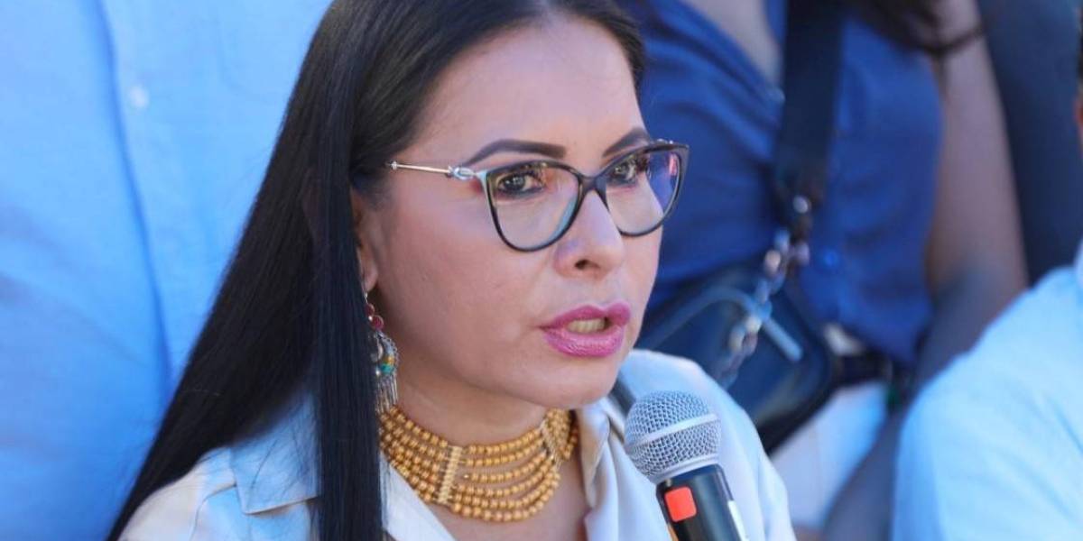 Diana Atamaint confirma que el CNE fue notificado sobre la medida cautelar de Jorge Glas, aunque él no será candidato