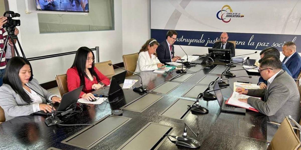 La Judicatura nombró 11 fiscales y 10 defensores públicos para cinco provincias