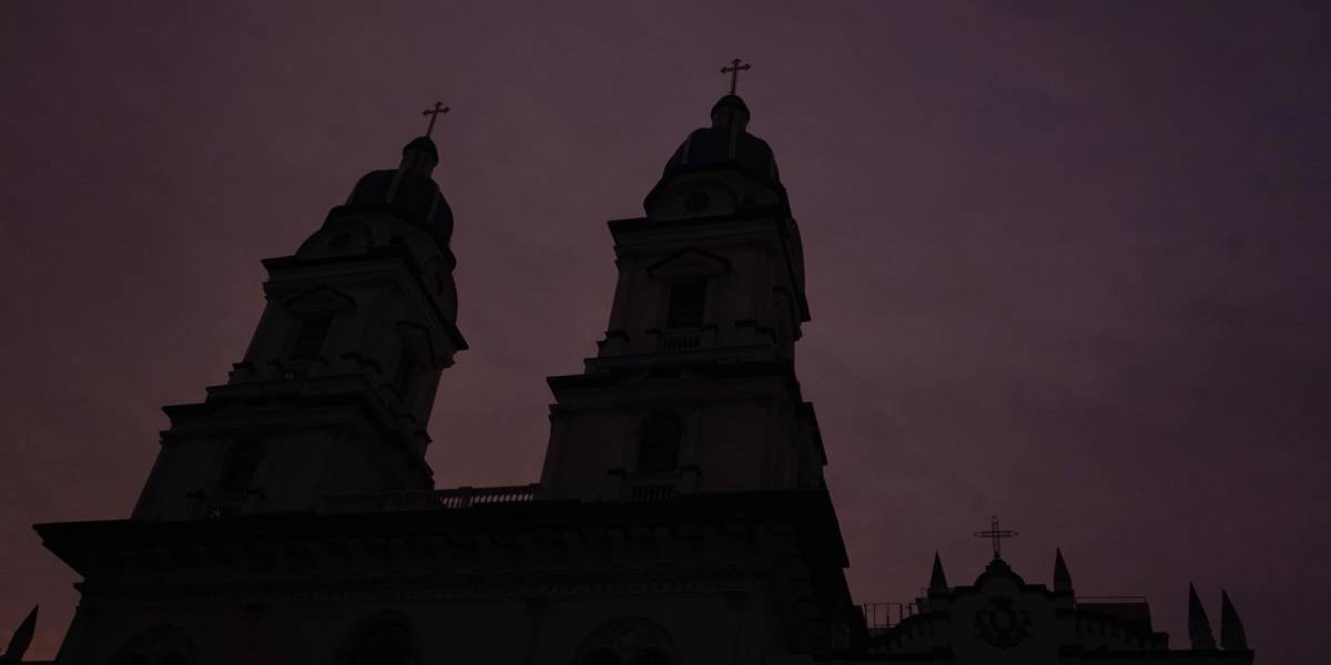 Guayaquil | Los cortes de luz sorprendieron a los habitantes la madrugada del lunes 23 de diciembre