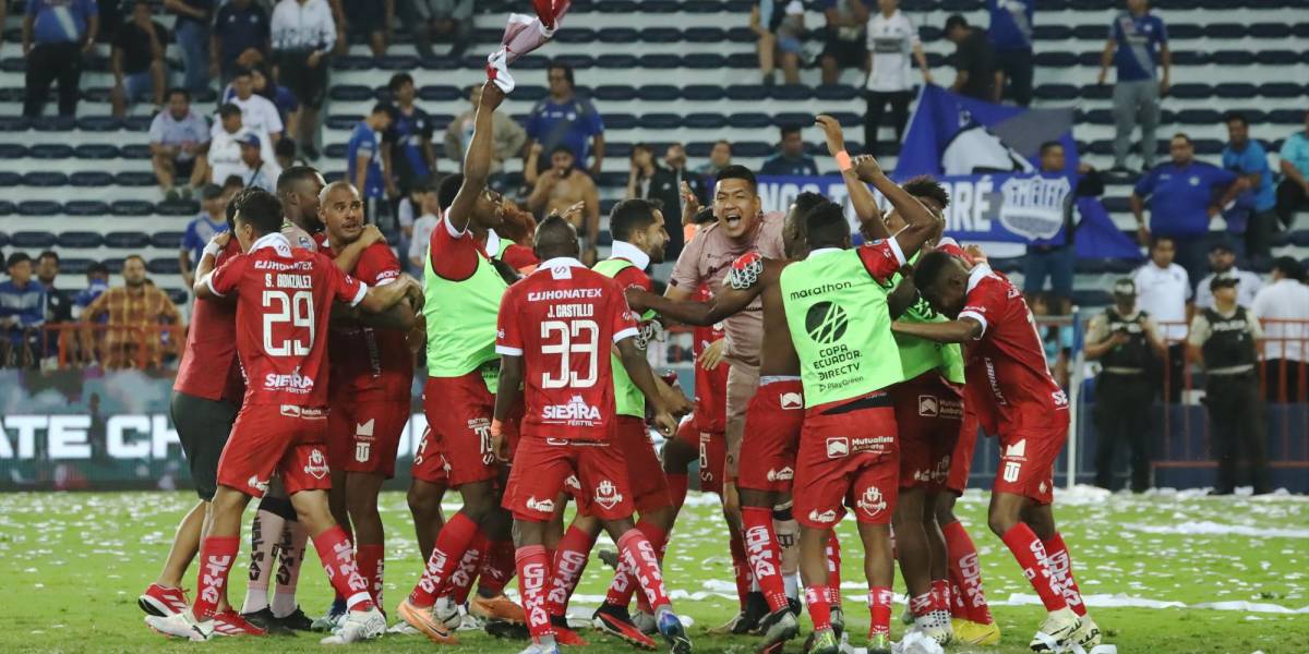 Técnico Universitario pedirá sanción a Emelec por incendio en el Capwell