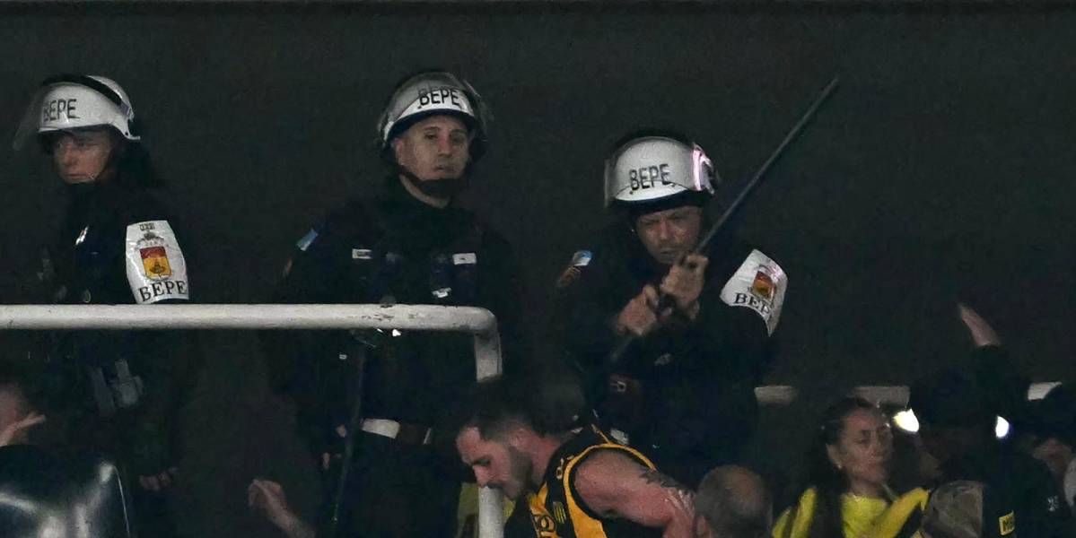 Más de 250 hinchas de Peñarol detenidos en Brasil antes de semifinal de Libertadores