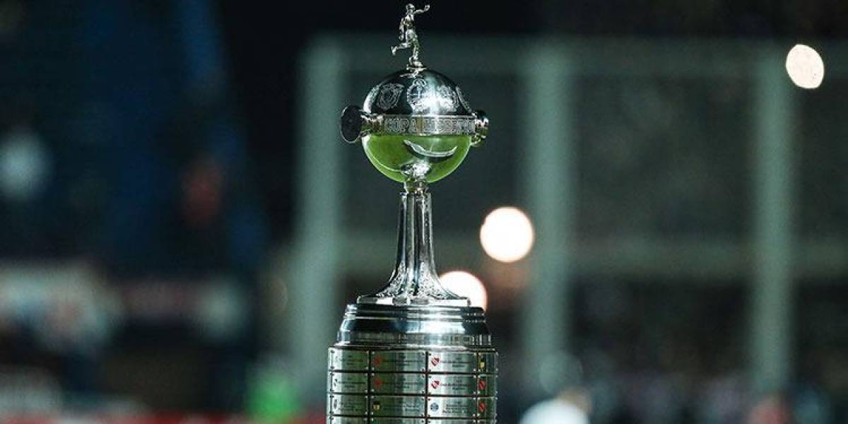 Dos árbitros ecuatorianos designados para la final de la Copa Libertadores