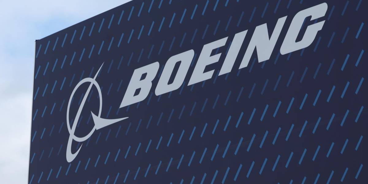 Boeing anuncia recortes de hasta el 10 % de su personal, o 17 000 empleados