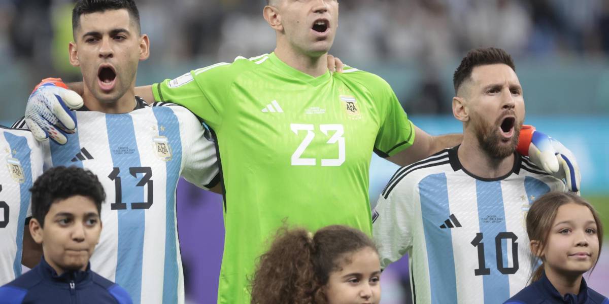 El portero de la selección Argentina Emiliano 'Dibu' Martínez aseguró -minutos después de coronarse campeón del mundo- que era el destino sufrir.