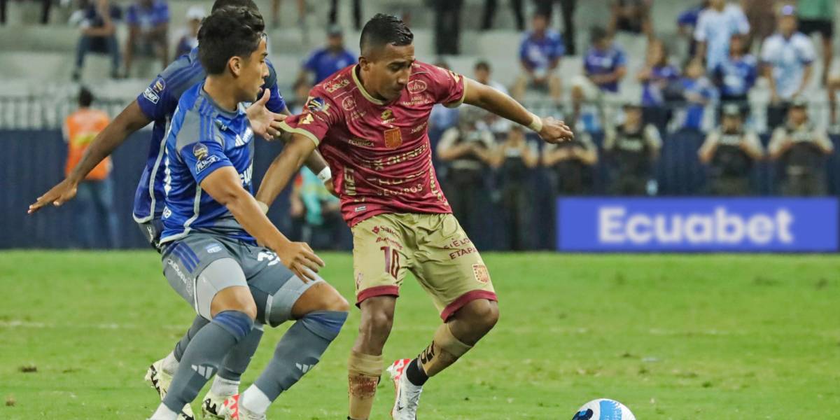 Emelec no levanta cabeza y cayó ante el Deportivo Cuenca en el George Capwell