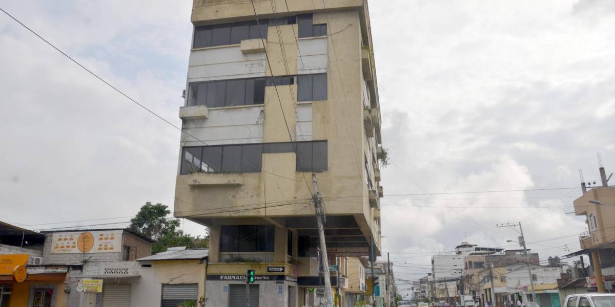 Terremoto Ecuador: Edificio icónico de Machala, conocido como El Inmortal, ¿está a punto de caer?