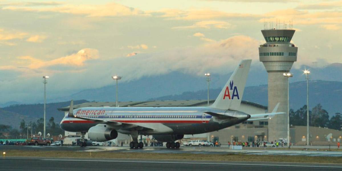 El Aeropuerto de Quito alerta sobre estafa en línea a los usuarios