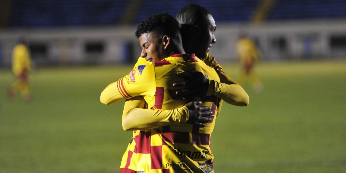 El Aucas ya tendría elegido su nuevo entrenador