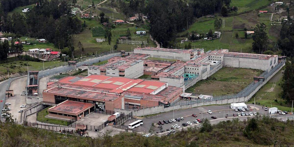 Un dron fue hallado en un patio de la cárcel de Turi, en Cuenca