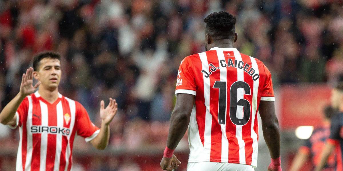 Jordy Caicedo, después de 364 días, volvió a marcar un gol en la victoria del Sporting Gijón