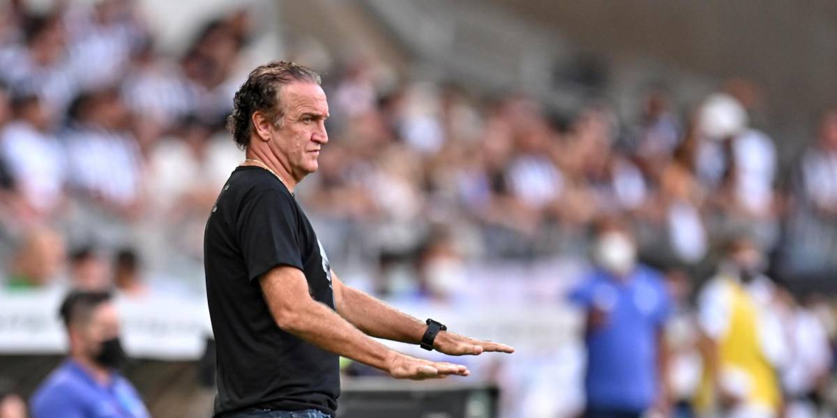 Cuca es el nuevo entrenador del Atlético Mineiro para el 2025