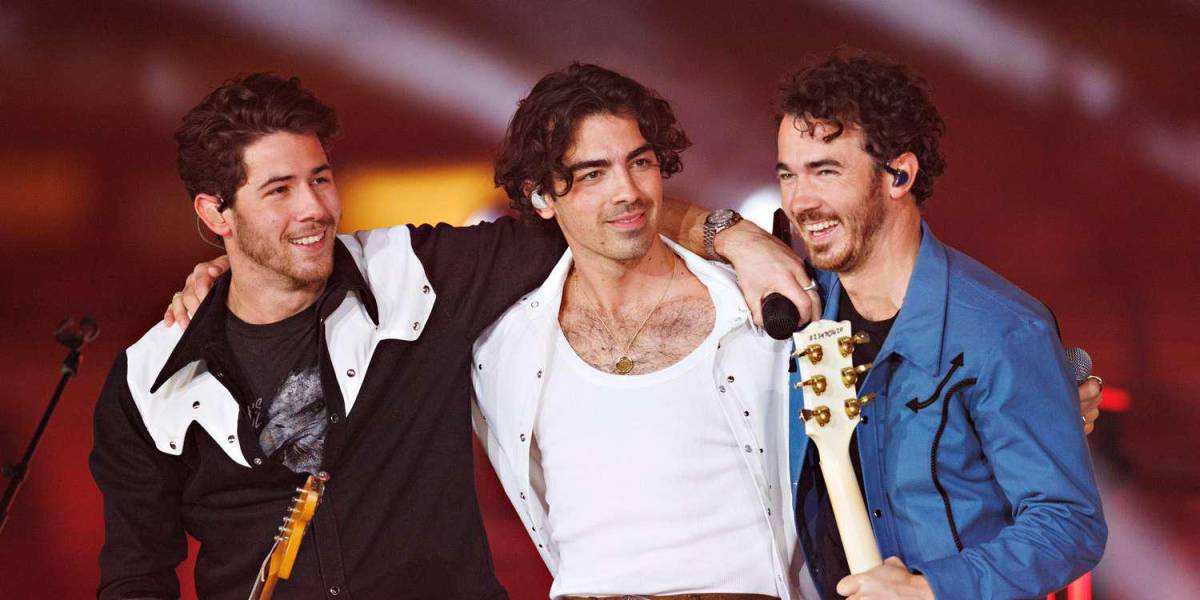 Jonas Brothers rinden emotivo homenaje a Liam Payne con un conmovedor cover de One Direction