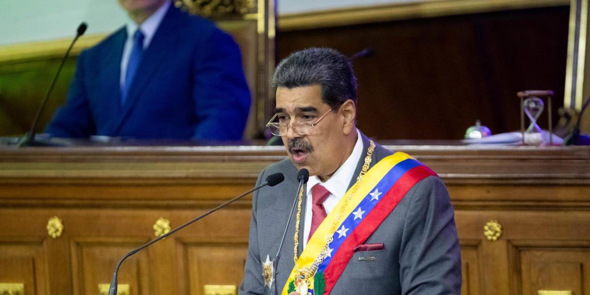 Nicolás Maduro le ofrece asesoría a Daniel Noboa en seguridad penitenciaria