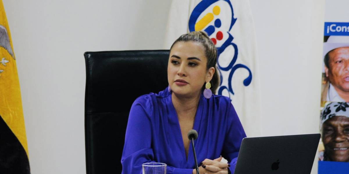Nicole Bonifaz presenta acción de protección para tumbar la votación que ubicó a Dunia Martínez en la Judicatura