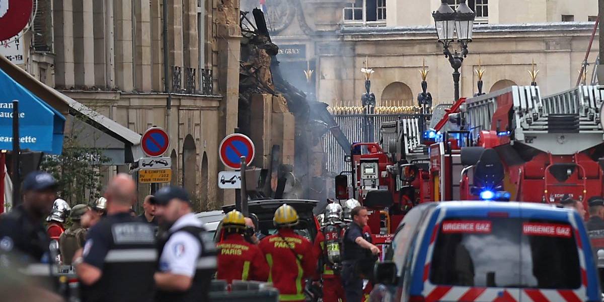 París: una explosión de gas dejó 16 heridos y derrumbó un edificio