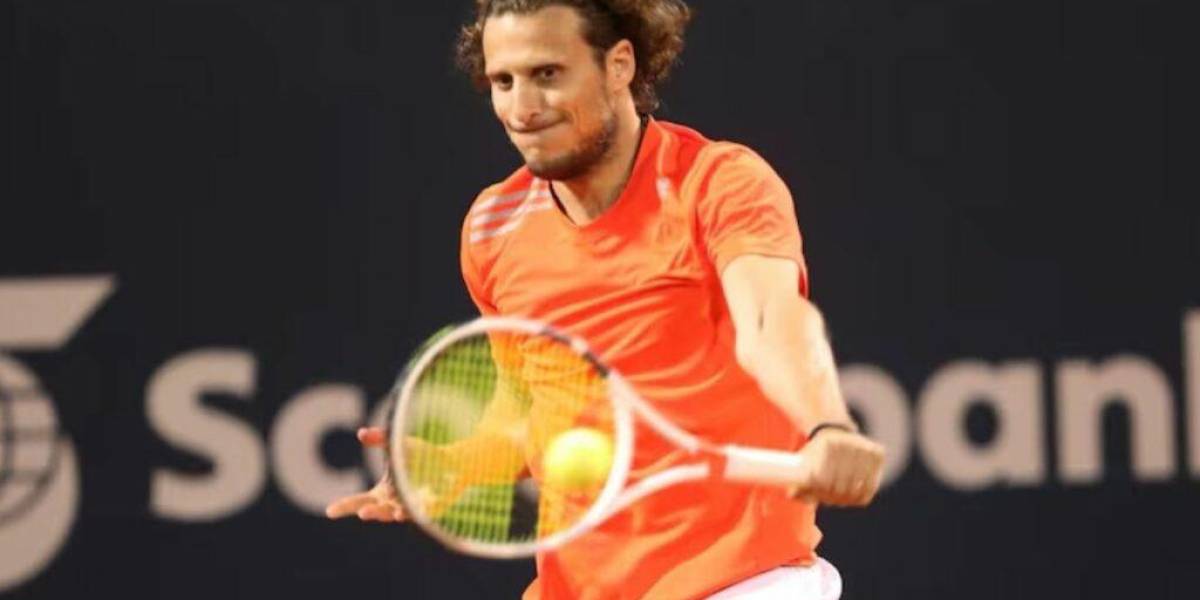 Diego Forlán debutará en el tenis profesional a los 45 años