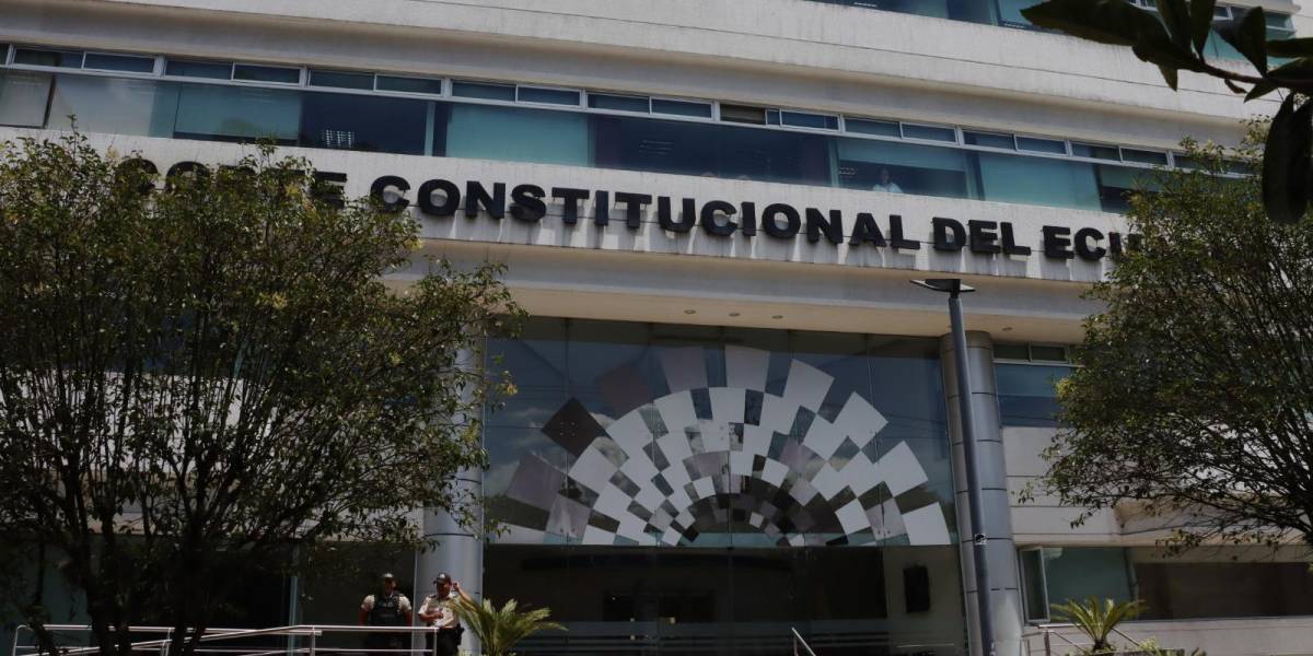 La Corte Constitucional permite que se tramite reforma para quitar el financiamiento público a los movimientos políticos