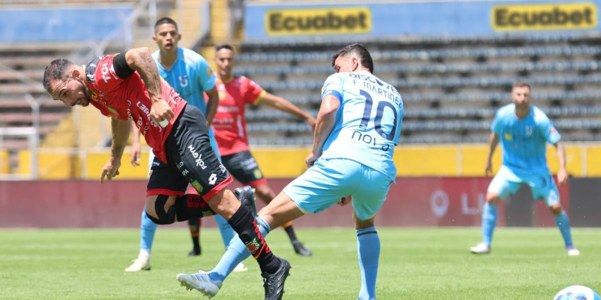 Universidad Católica y Deportivo Cuenca firman intenso empate