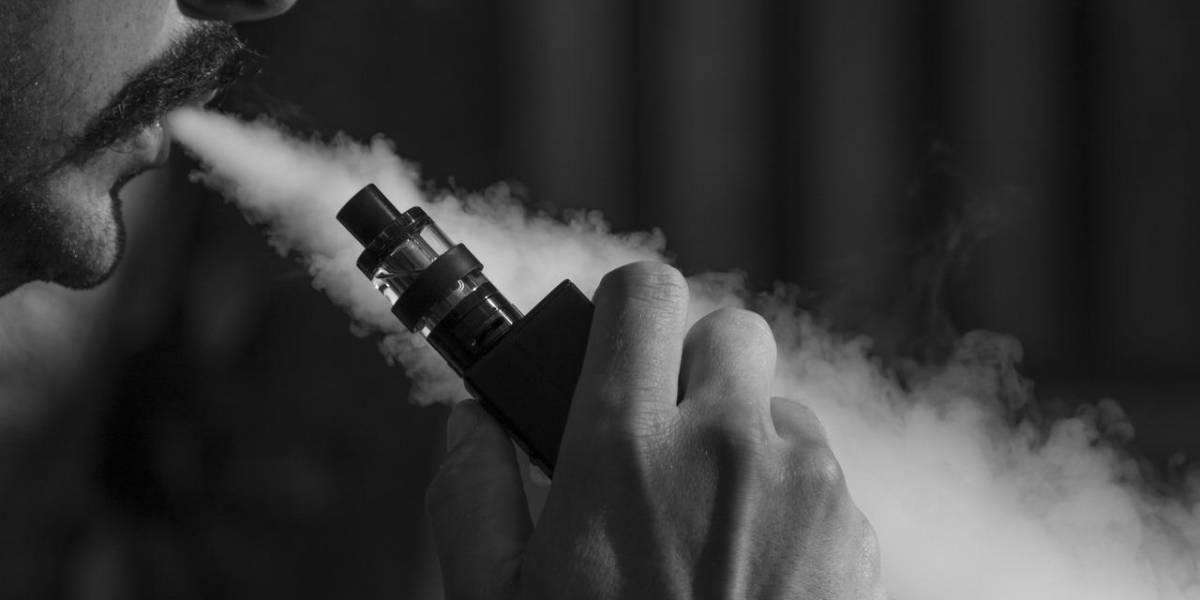 Vapes con sabor: ¿Por qué son más adictivos que los cigarrillos tradicionales?