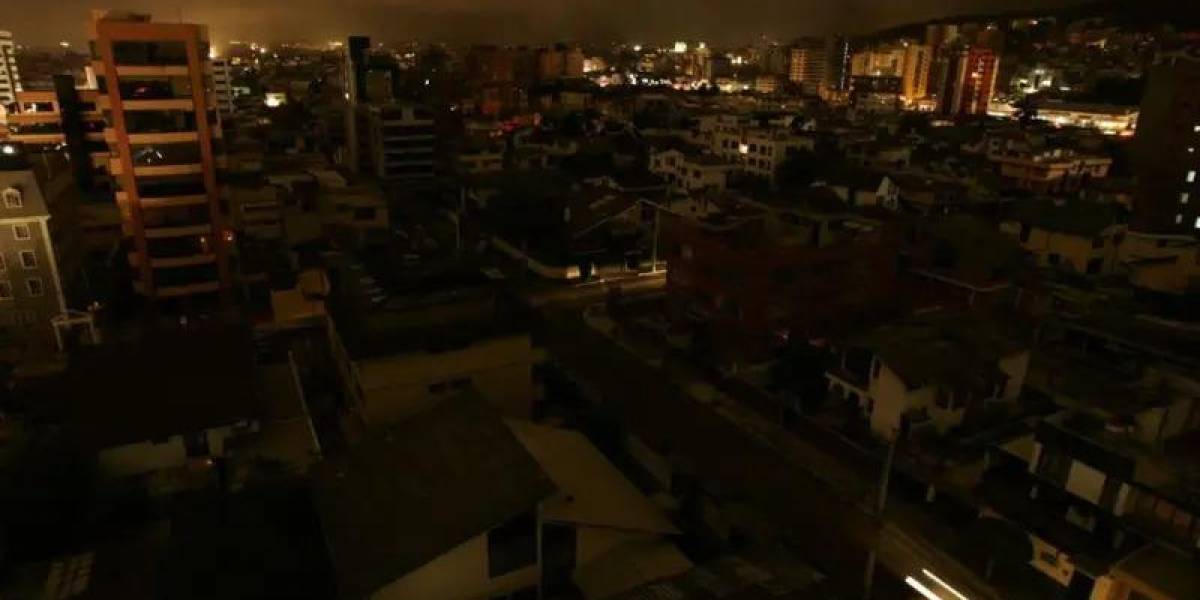 Las subestaciones de La Floresta, Carolina y Tumbaco seguirán sin luz en Quito