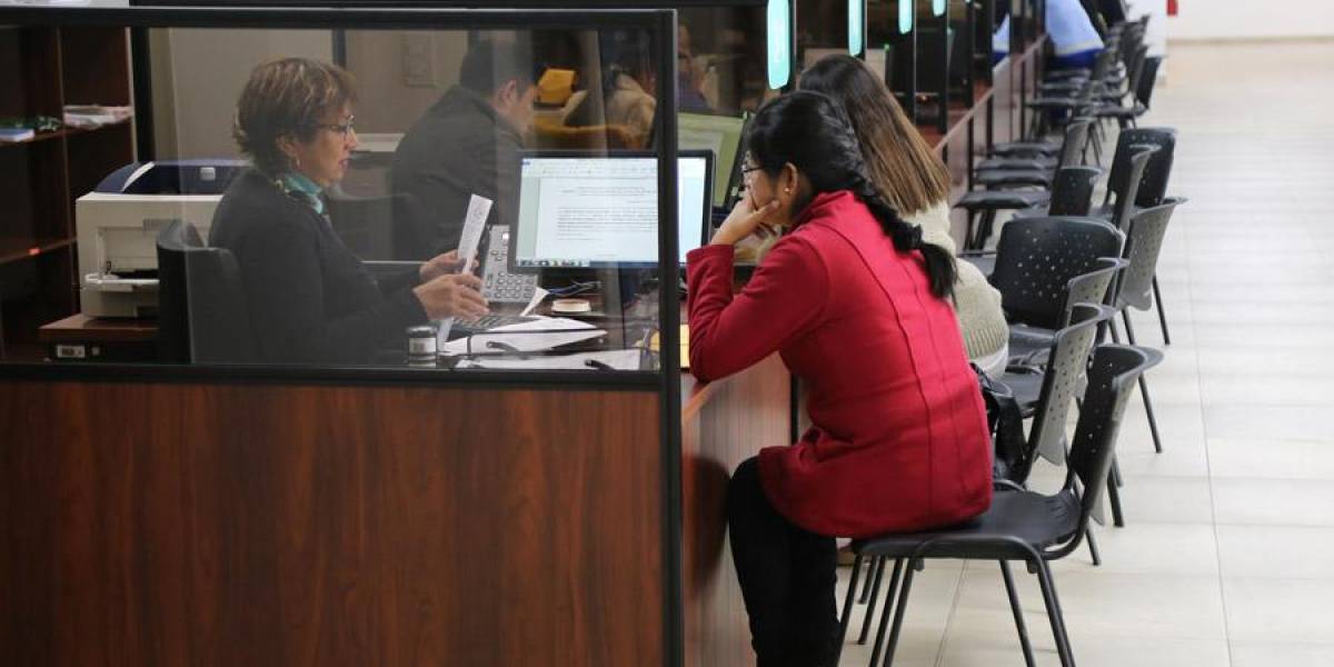 El Ministerio de Trabajo dice que es obligatorio suspender la jornada de trabajo el 31 de octubre