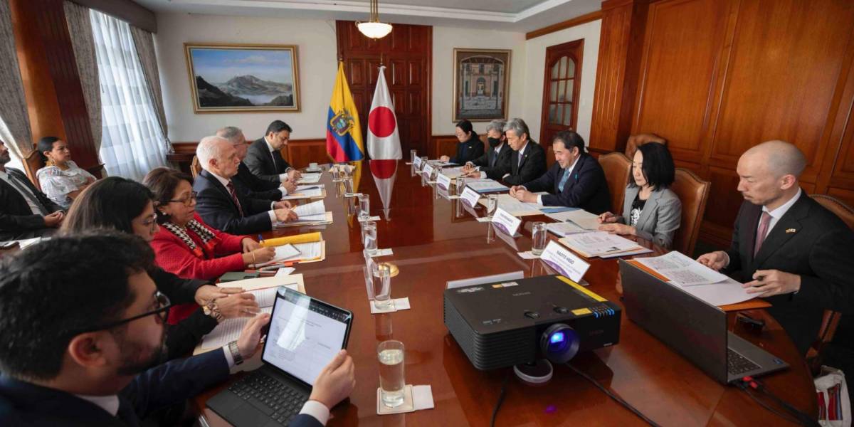 Japón expresa su deseo de ampliar los vínculos comerciales y de inversión con Ecuador