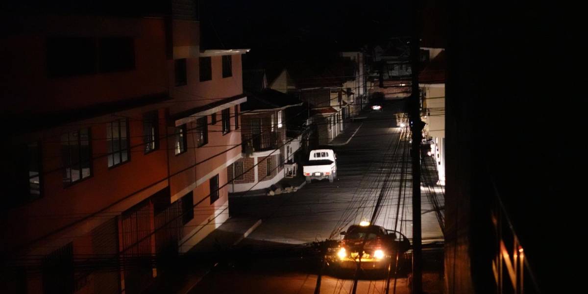 ¿Nuevo blackout? La generación energética se desplomó en Ecuador la madrugada del 21 de diciembre