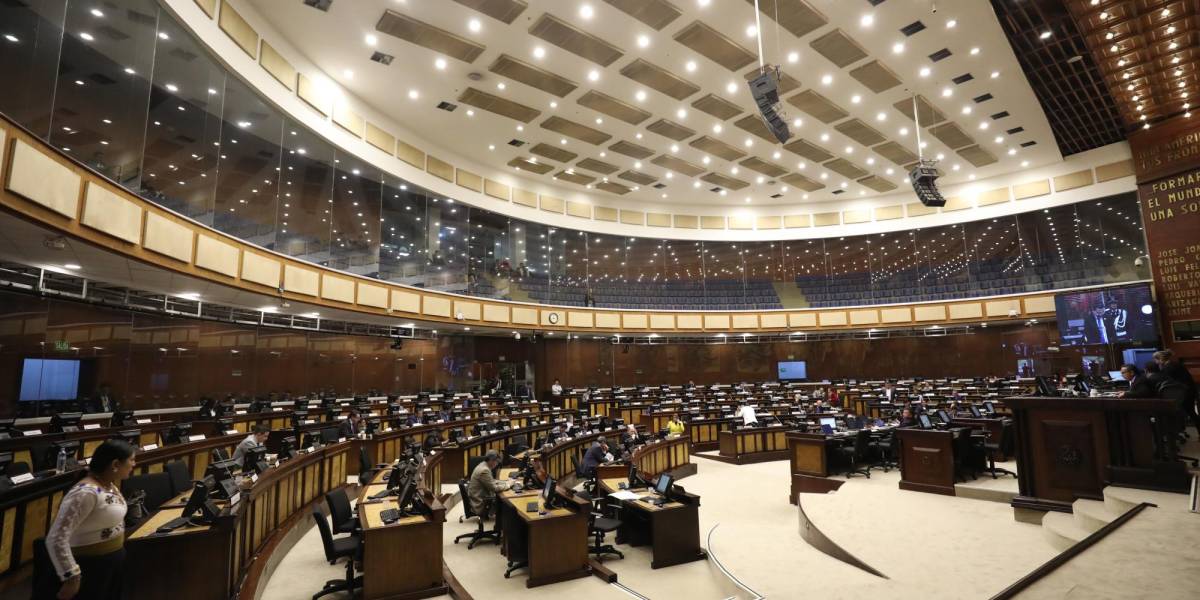 La Asamblea y Noboa tienen roces por los dos últimos proyectos económicos urgentes enviados al Parlamento