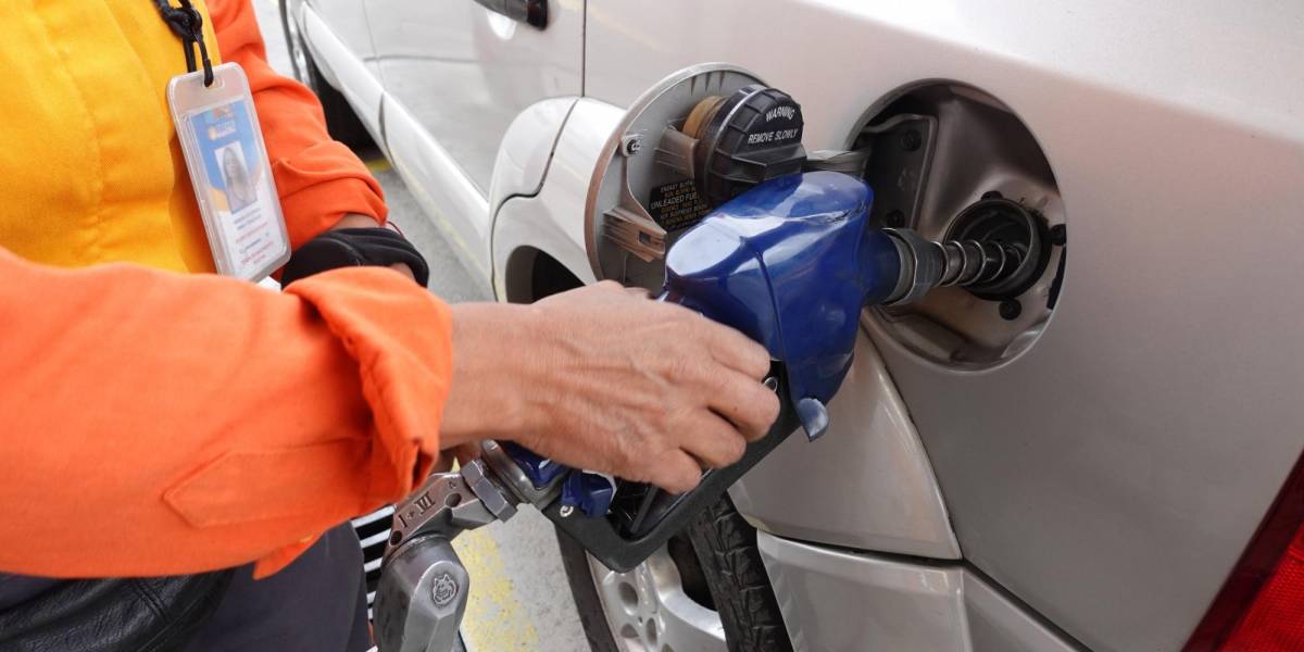 La gasolina Súper se comercializa en USD 4,11 desde este 12 de junio