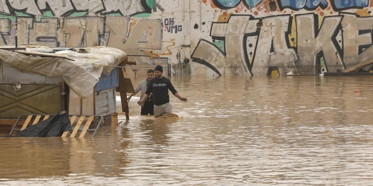 Al menos 70 fallecidos deja hasta ahora la tormenta que azota Valencia, en España