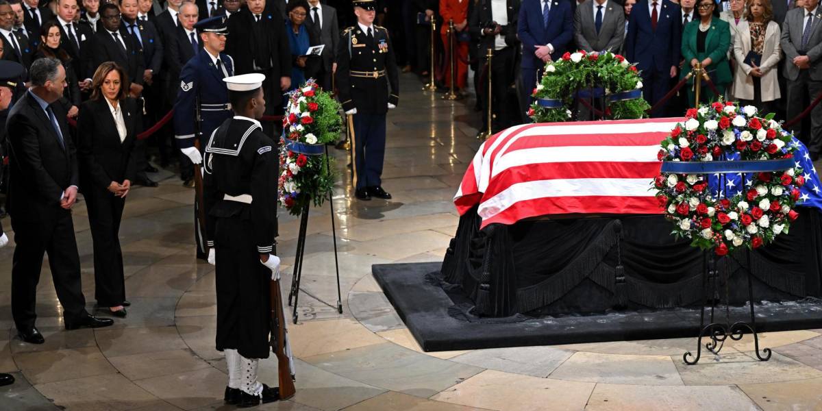 El féretro de Jimmy Carter recibe un emotivo homenaje en el Capitolio antes de su funeral de Estado