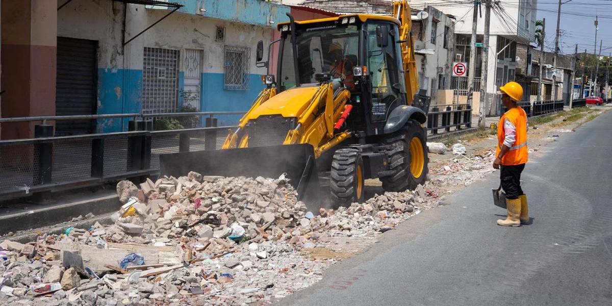 El Municipio de Guayaquil retomó obra en la Troncal 4 de la Metrovía tras adjudicar contrato