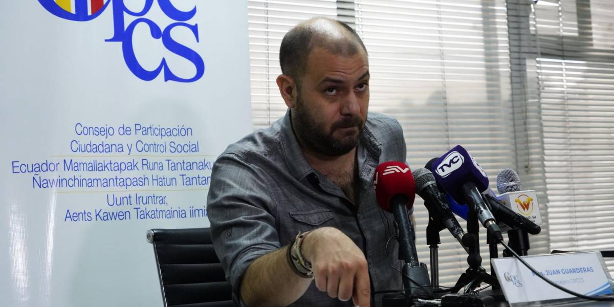 Juan Esteban Guarderas, vocal del Cpccs, busca la destitución del alcalde Pabel Muñoz por hacer proselitismo político