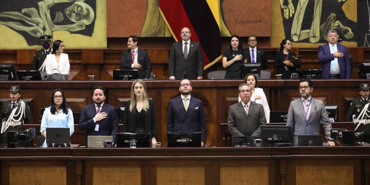 La Asamblea suspende actividades para preparativos del Informe a la Nación de Noboa
