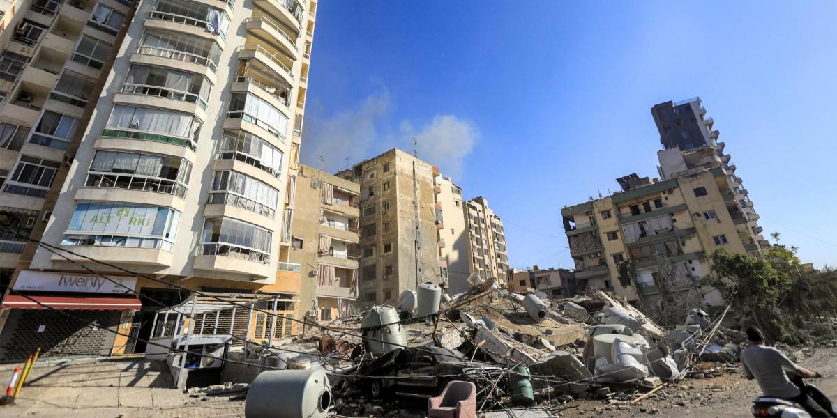 Un misil israelí destruye edificio en Beirut; el ataque está vinculado a Hezbolá