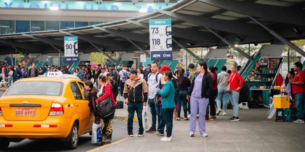 Paro de transporte en Guayaquil: Estas son las 19 cooperativas de buses sancionadas por la ATM