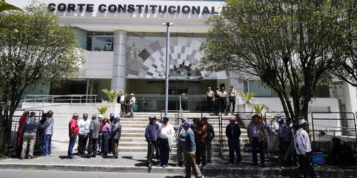 La Asamblea Nacional eligió a sus tres candidatos para jueces de la Corte Constitucional