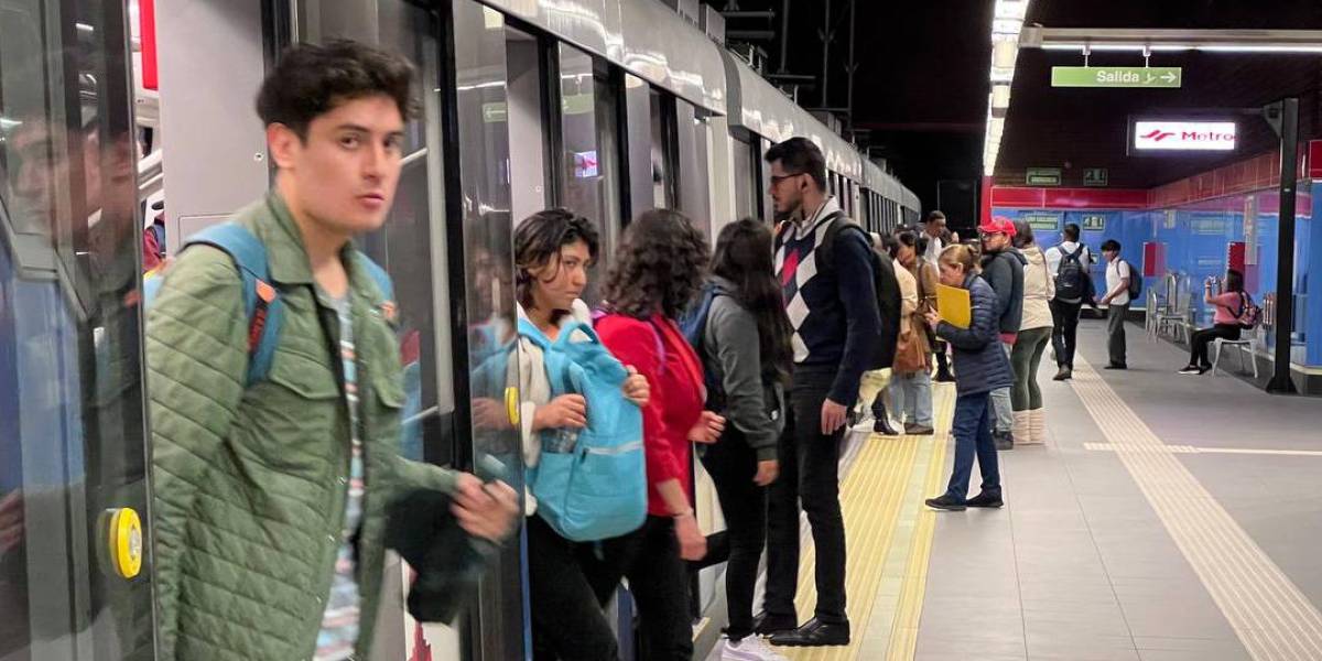 Horario del Metro de Quito por el feriado de Navidad