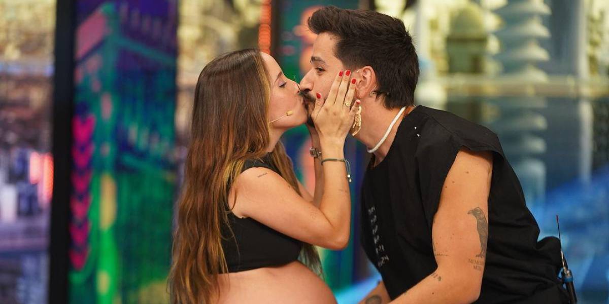 Evaluna y Camilo lanzan picante comentario sobre la fertilidad en un popular programa español