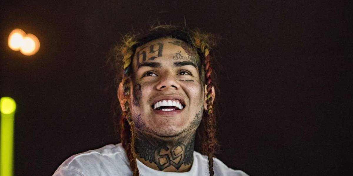 El rapero Tekashi 6ix9ine es arrestado en Nueva York por violaciones a su libertad condicional